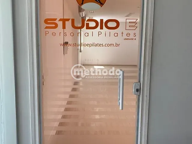 Sala com 53m², para alugar, no bairro Mansões Santo Antônio em Campinas