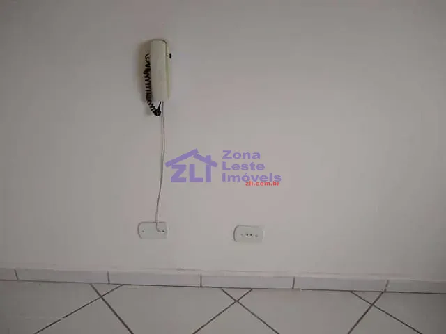 Sala com 30m², para alugar, no bairro Vila Nova Manchester em São Paulo