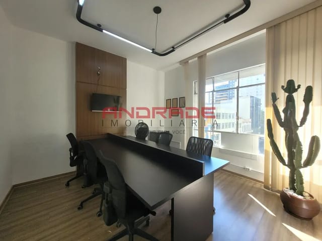 Sala para alugar, no bairro Centro em Curitiba