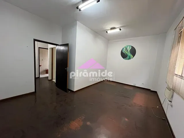 Sala com 43m², à venda, no bairro Jardim Apolo em São José dos Campos