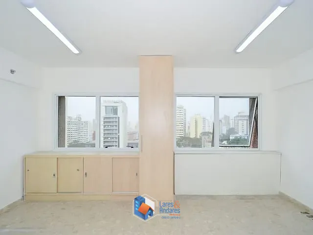 Sala com 28m², à venda, no bairro Bela Vista em São Paulo