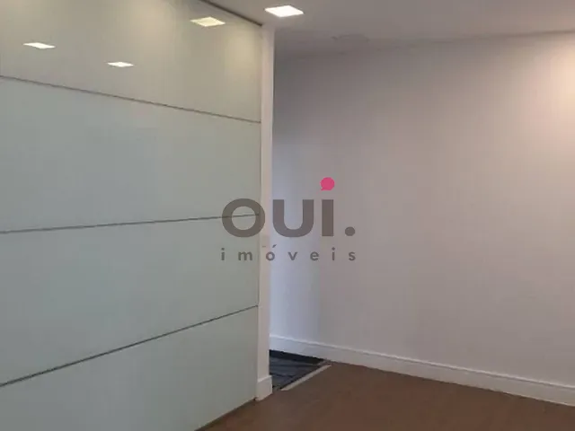 Sala à venda ou para alugar, no bairro Brooklin Paulista em São Paulo
