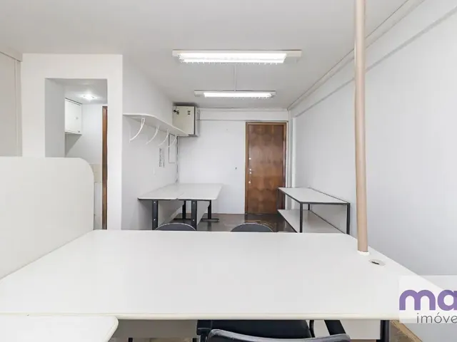 Sala para alugar, no bairro Centro em Curitiba