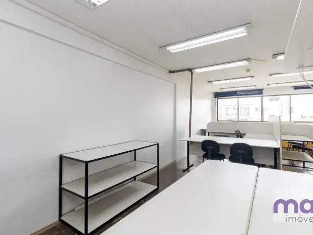 Sala para alugar, no bairro Centro em Curitiba