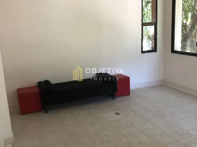 Sala com 59m², à venda ou para alugar, no bairro Petrópolis em Porto Alegre