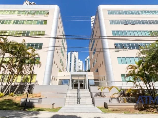 Sala à venda ou para alugar, no bairro Mossunguê em Curitiba