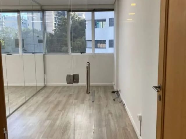 Sala à venda, no bairro Mossunguê em Curitiba