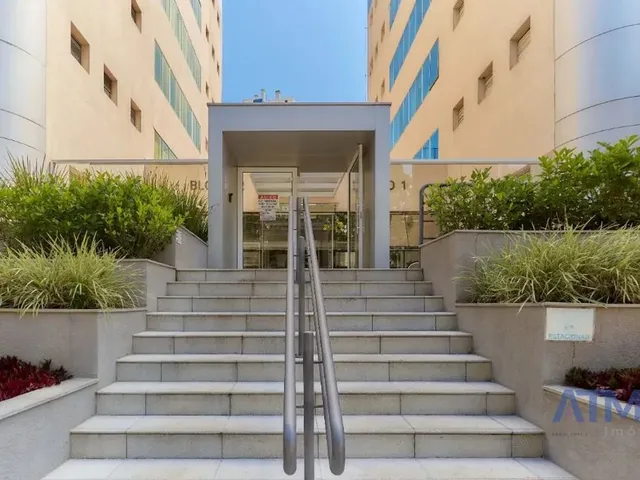 Sala à venda ou para alugar, no bairro Mossunguê em Curitiba