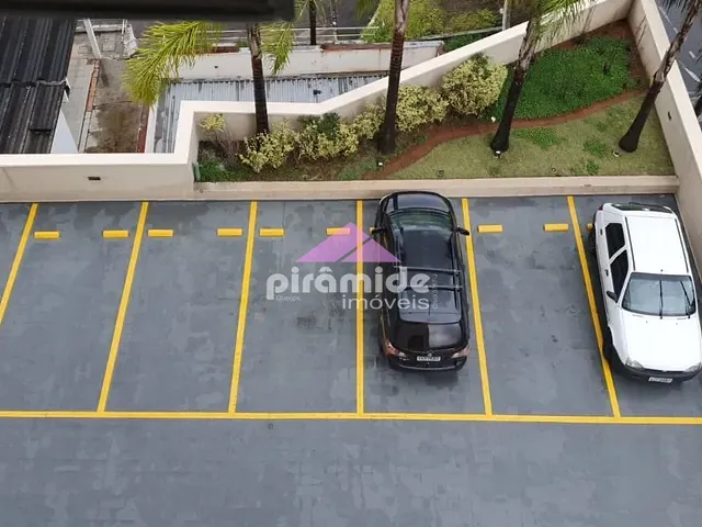 Sala com 30m², à venda, no bairro Jardim Oswaldo Cruz em São José dos Campos
