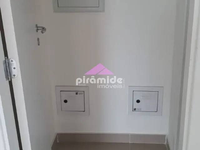Sala com 30m², à venda, no bairro Jardim Oswaldo Cruz em São José dos Campos