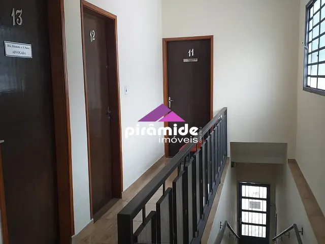 Sala com 25m², para alugar, no bairro Jardim Satélite em São José dos Campos