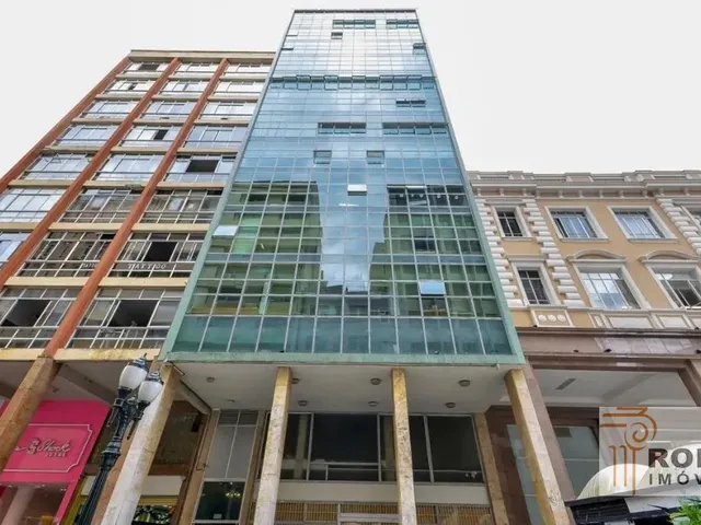 Sala à venda, no bairro Centro em Curitiba