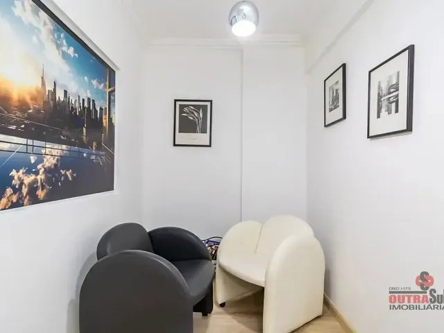 Sala para alugar, no bairro Centro em Curitiba
