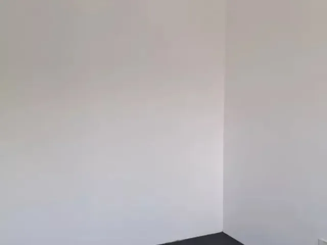 Sala para alugar, no bairro Novo Mundo em Curitiba