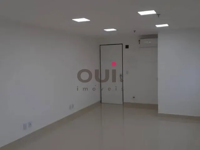 Sala com 272m², à venda ou para alugar, no bairro Ibirapuera em São Paulo