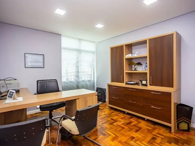 Sala à venda, no bairro Centro em Curitiba