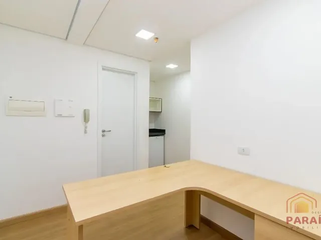 Sala para alugar, no bairro Capão Raso em Curitiba