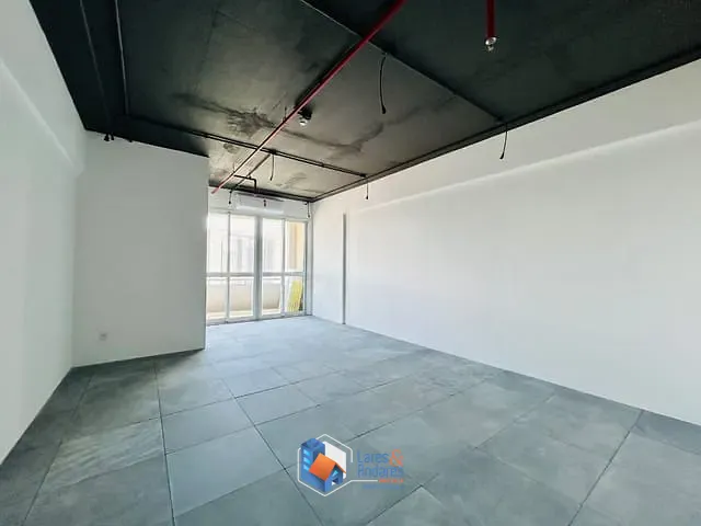 Sala com 43m², à venda, no bairro Chácara Santo Antônio (Zona Sul) em São Paulo