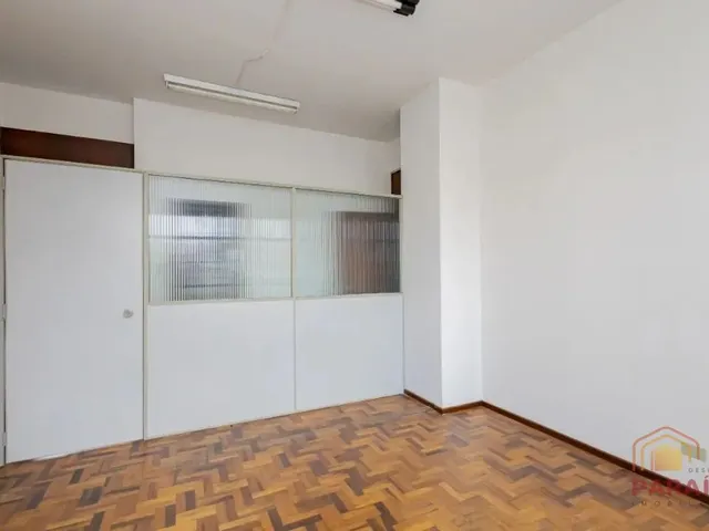 Sala para alugar, no bairro Centro em Curitiba