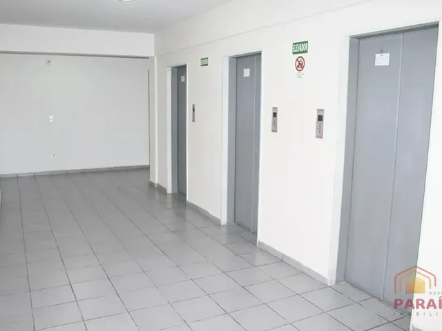 Sala à venda, no bairro Centro em Curitiba