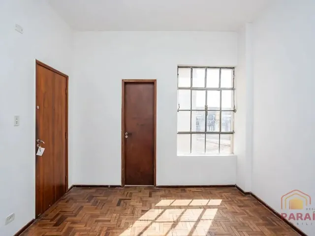Sala para alugar, no bairro Centro em Curitiba