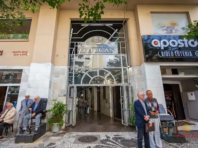 Sala para alugar, no bairro Centro em Curitiba