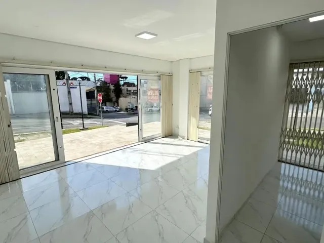 Sala para alugar, no bairro Campina do Siqueira em Curitiba