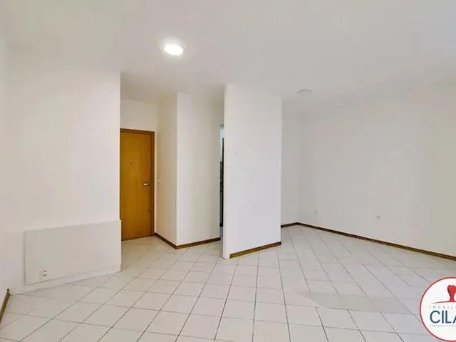 Sala para alugar, no bairro Batel em Curitiba