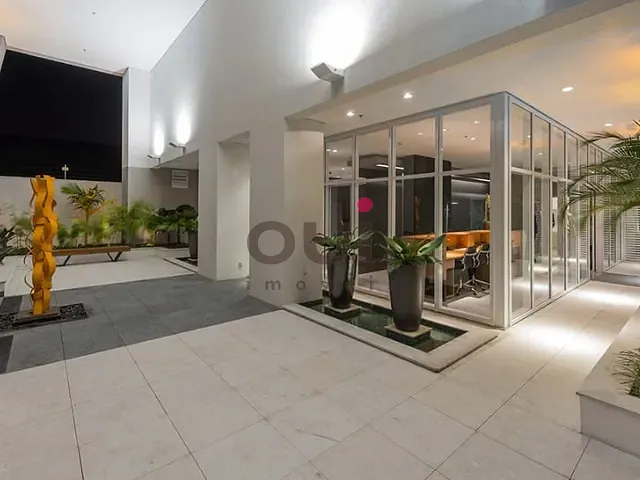 Sala à venda, no bairro Campo Belo em São Paulo