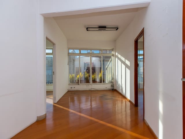 Foto do Sala - Conjunto comercial para venda em Centro, 353m² | Lares e Andares Imóveis