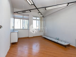 Foto do Sala-Conjunto comercial para venda em Centro, 353m²