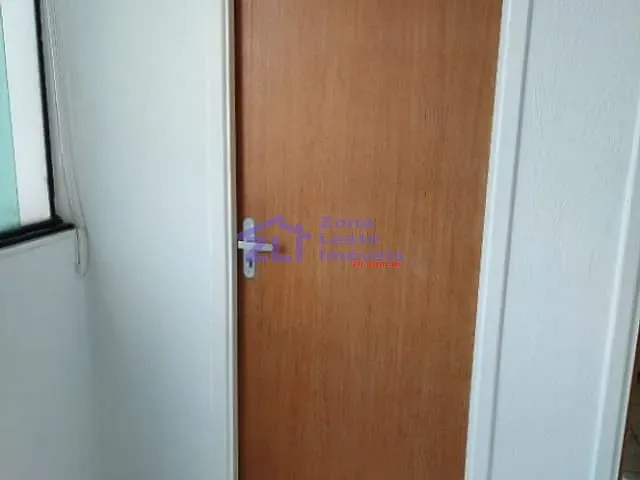 Sala com 15m², para alugar, no bairro Jardim Colorado em São Paulo