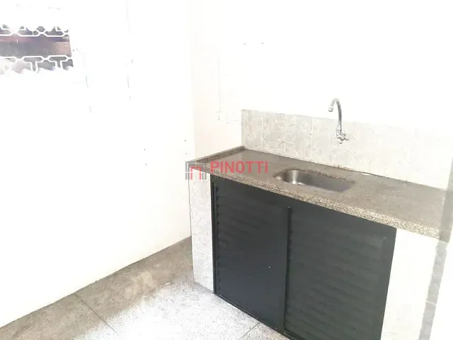 Sala para alugar, no bairro Santa Terezinha em São Bernardo do Campo