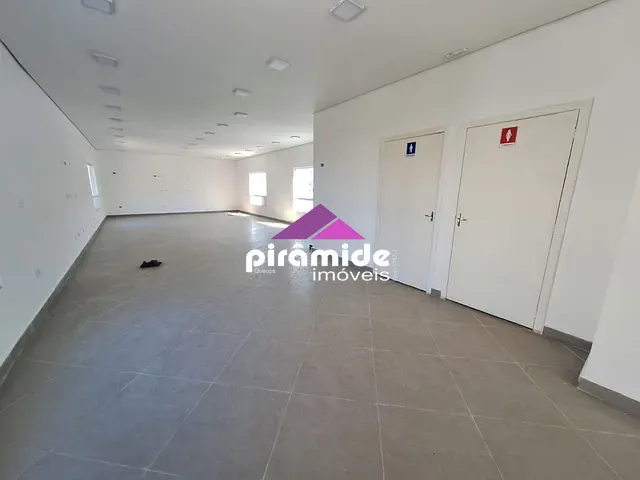 Sala com 116m², para alugar, no bairro Centro em Caraguatatuba