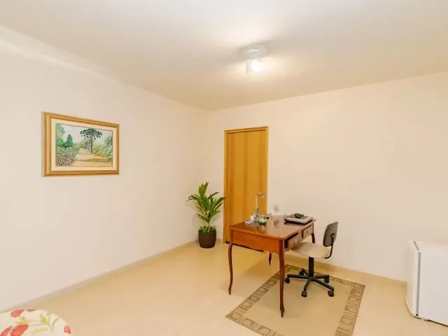 Sala à venda, no bairro Centro em Curitiba