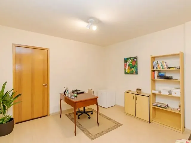 Sala à venda, no bairro Centro em Curitiba
