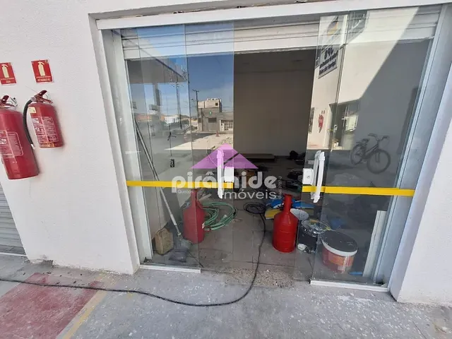 Sala com 21m², para alugar, no bairro Centro em Caraguatatuba
