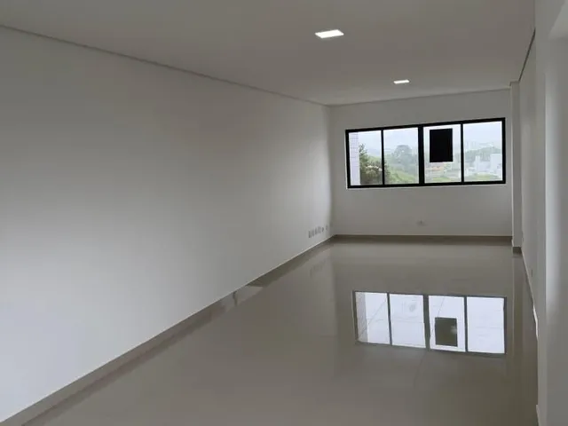 Sala para alugar, no bairro São Francisco em Curitiba