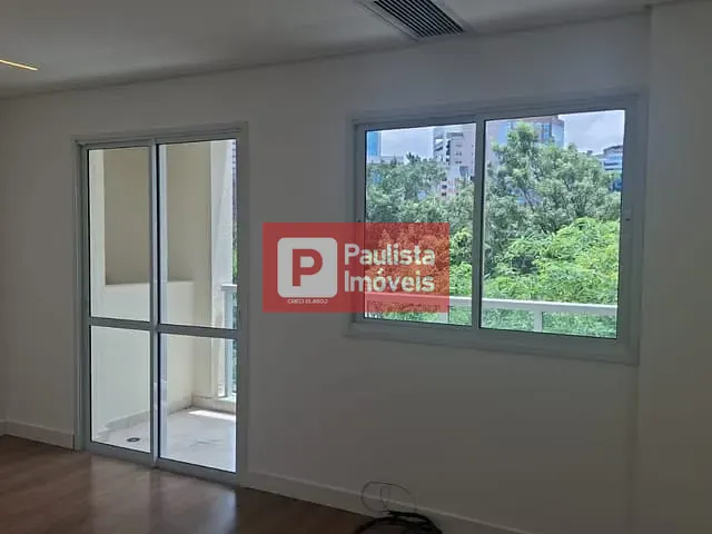 Sala com 42m², para alugar, no bairro Brooklin em São Paulo
