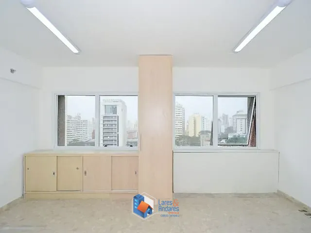 Sala com 28m², à venda, no bairro Bela Vista em São Paulo