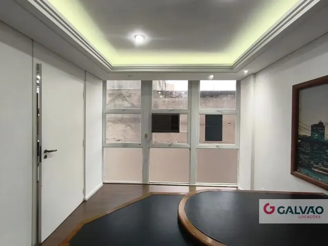 Sala para alugar, no bairro Centro em Curitiba