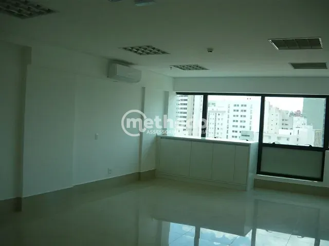 Sala com 40m², para alugar, no bairro Vila Itapura em Campinas