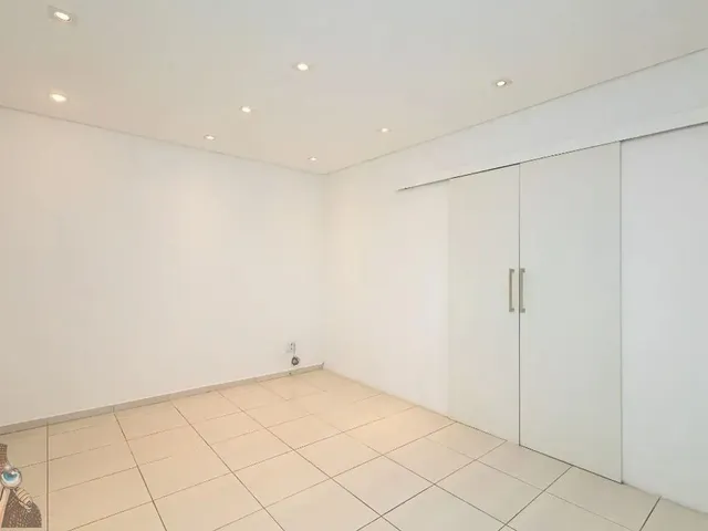 Sala para alugar, no bairro Bom Retiro em Curitiba