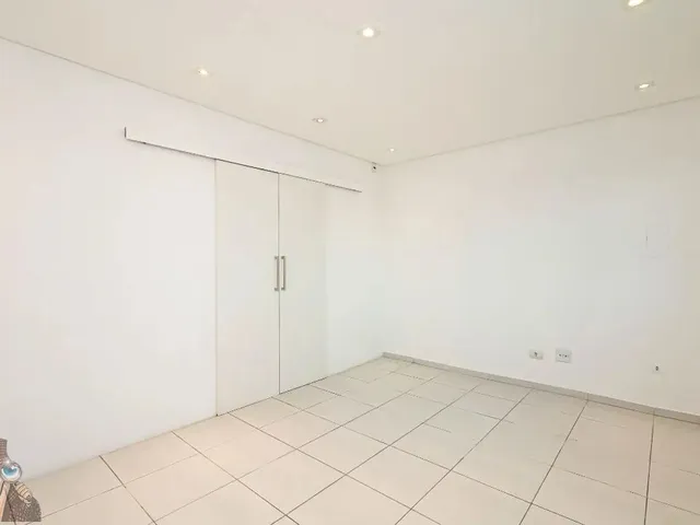Sala para alugar, no bairro Bom Retiro em Curitiba