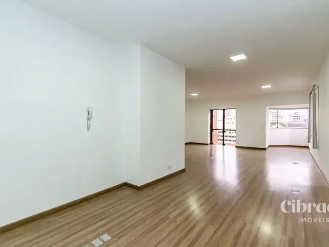 Sala à venda, no bairro Centro em Curitiba