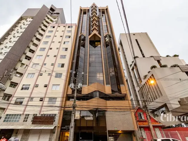 Sala à venda, no bairro Centro em Curitiba