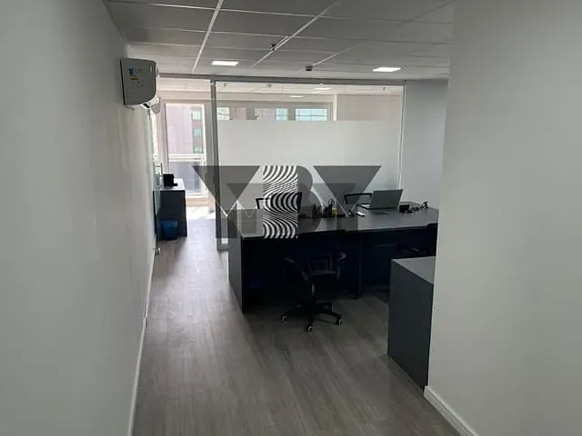 Conjunto comercial com 19m², à venda, no bairro Jardim Marajoara em São Paulo