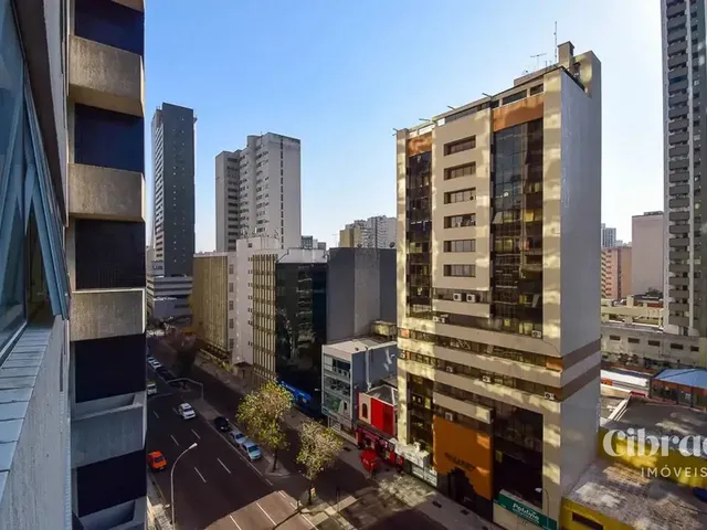 Sala à venda, no bairro Centro em Curitiba