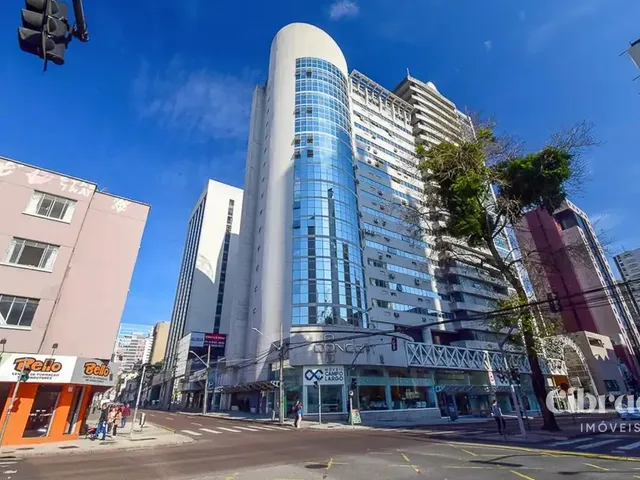 Sala à venda, no bairro Centro em Curitiba