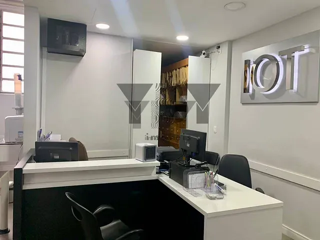 Loja à venda, no bairro Jardim Paulista em São Paulo